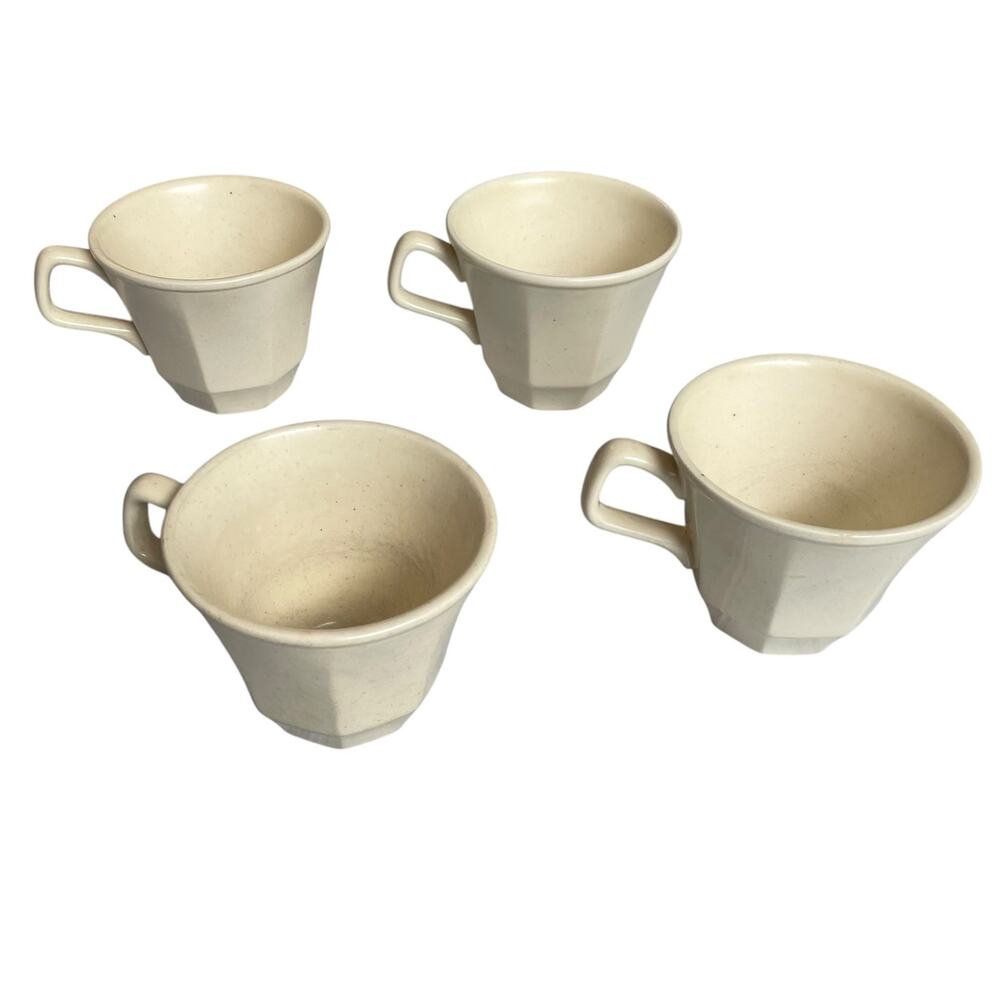 Homer Laughlin Colonial White Dover Mugs Set of 4 Cups USA Vintage 1975 READ